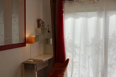 Chambre privée avec salle de bain privée à Cabriès