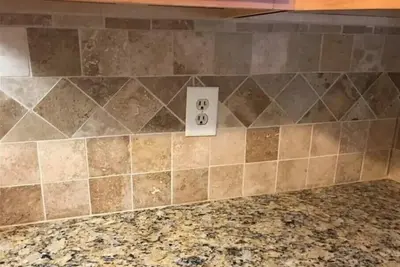 Image de Charming 2-bedroom condo with WiFi, Ac in enchanting Marietta