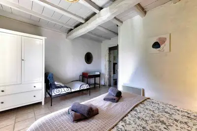 Image de Petite maison en pierres - Terrasse - Parking - Piscine - Proche Bergerac