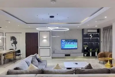 Image de 3bed/Wi-Fi/24/7 Electricity Banana Island Road