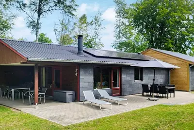 Image de Maison de vacances pour 6 a Glesborg-By Traum