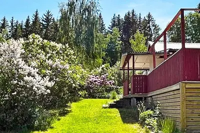 Image de Maison de vacances pour 4 a Södertälje-By Traum