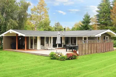 Image de 4 etoiles maison de vacances a Idestrup-By Traum