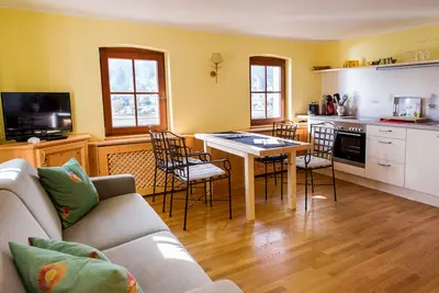 Image de Location-Exécutif-Sdb privée avec douche-Vue sur la rivière