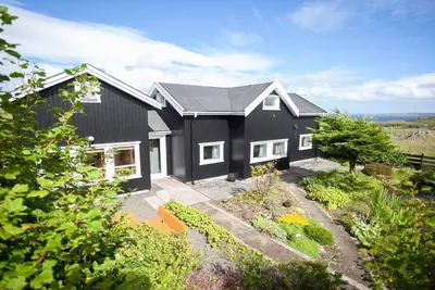 Image de Maison de vacances idyllique avec jardin privé