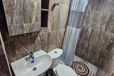 Image de Family Room - Private Bathroom and 2 Xl Bunk Beds