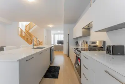 Image de Bolton Haven ~ Your Home Away from Home ~Hwy 50