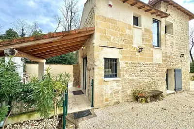 Image de Le Pigeonnier d'antan Ă Beaucaire, Fourques