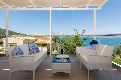 Image de Alisachni Seaside Maisonette