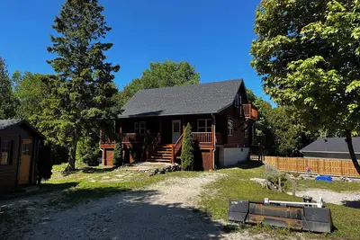 Image de Log Cottage- 43 Head St