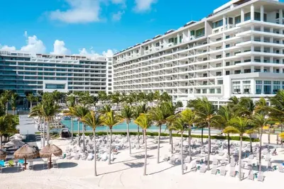Image de Garza Blanca Resort & Spa Cancun - Junior Suite Swim Up 2 Queen Beds
