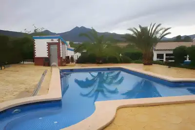 Image de Maison de campagne \"El Serrano\" avec vue sur la montagne, Wi-Fi et climatisation