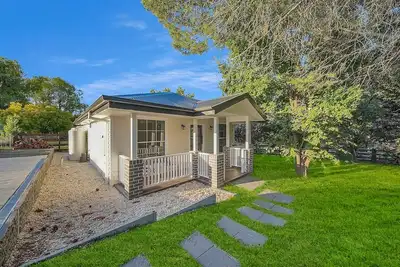 Image de Private cottage - Fire pit, Games and Bbq Bathurst