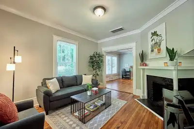 Image de Historic Home by Downtown Raleigh & Nc State
