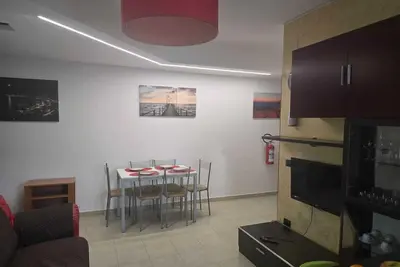 Image de Apartment with swimming pool and large terrace a few steps from the sea, pets allowed