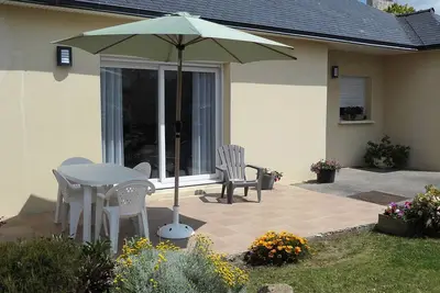 Image de Maison individuelle récente de plain pied, 1, 2 km de la plage, 4 personnes max