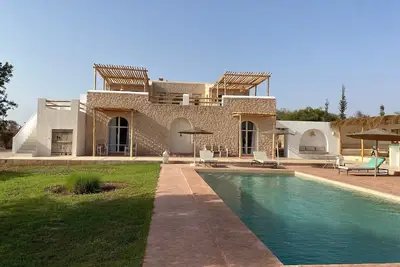 Image de Spendide Villa « Bohème chic », vue 360*, piscine & grandes terrasses