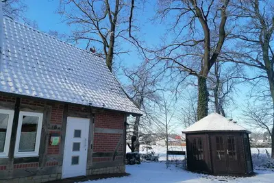 Image de Cozy half-timbered house in the countryside. Heemsen is located between Hanover, Hb, Walsrode