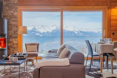 Image de Magnifique maison de vacances privée pour 7 personnes avec Wifi, Tv, balcon et animaux admis