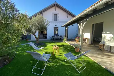 Image de Charmante maison Arcachonnaise, 4 chambres, 300m de la plage