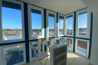 Image de Appartement spacieux à Capbreton avec terrasse, animaux acceptés, parking sécurisé