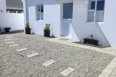 Image de Enjoy the Self - Catering Cottage in St Helana bay. Golfing, Walks on the beach.