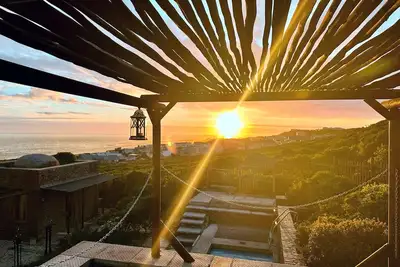 Image de Gorgeous 3-bedroom house with Pool and stunning views in Yzerfontein