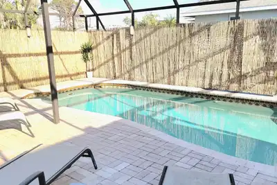 Venice Poolside Coastal Retreat