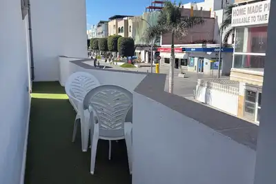 Balcony Studio Vacation Home