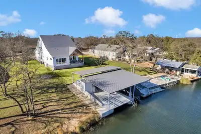 Image de Woodland Escape | Concierge Services | New Listing