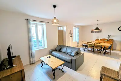 Image de Felibrige - Maison avec clim et terrasse