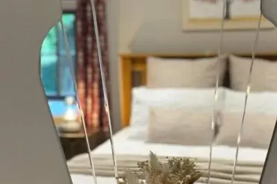 Image de Cosy, comfy & tranquil farm cottage with log fire & country walks from the door