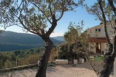 Image de Grande maison, vue panoramique, calme absolu, proche Bandol