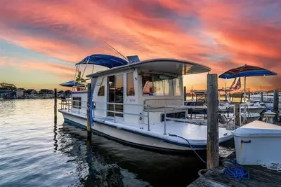 Image de The Hilton of Houseboats