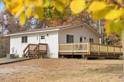 Image de Cozy Cottage w/ firepit, grill, & games. Close to Crosslake/Nisswa/Crosby/Brd