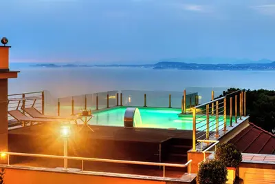 Image de 5 Bedroom, 5 Bathroom Luxury Villa With Pool and Sea View, Sorrento, Italy