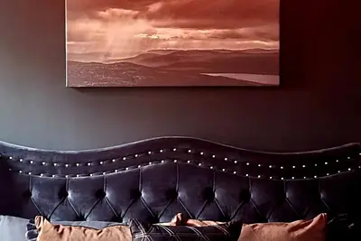 Image de Onyx Oasis-Unique, Sleeps 4, Near Hard Rock Casino, Downtown, Bms, Wifi