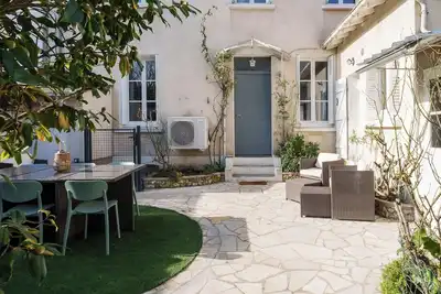 Image de Maison clim jardin Tours centre 8 personnes 4 chambres