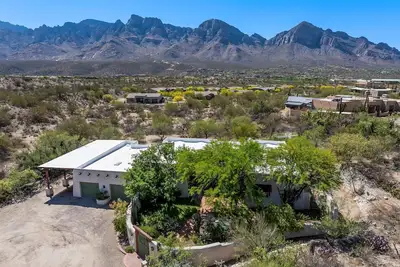 Image de Private Santa Fe Home w/ Unobstructed Mountain Views in heart of Oro Valley