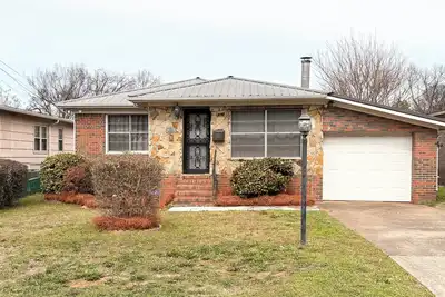 Image de Come on by! ! Groups-WiFi-Privacy-Near Uab-Perfect for Sports Trips