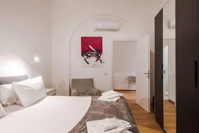 Image de Executive Suite with 2 Bedrooms – Nikis Collection Navona