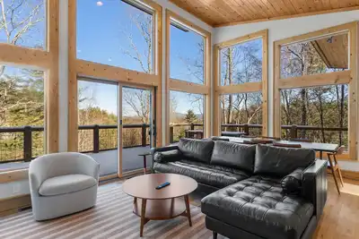 Image de Modern Mountain Lodge with a View