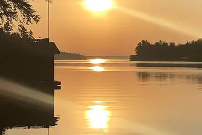 Image de Lake Joseph Muskoka - 3br+ Waterfront Cottage