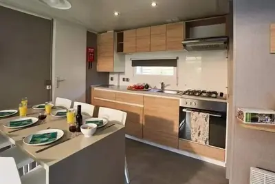 Image de Mobil-home | Premium Azure | 3 Ch. | 6 pers. | Terrasse surélevée