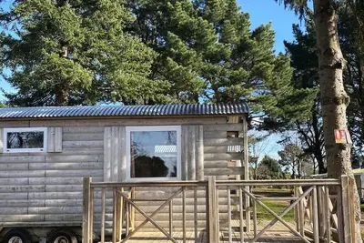 Image de Roulotte Arizona 1ch, (sans sanitaire, 1 point d'eau) 4 personnes