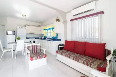Image de Cozy Apartment in Villa Satelite A, 1 Bedroom