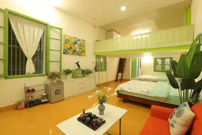 Image de Charming Daisy's home in Old Qualter