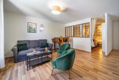 Image de Le Nid ~ Spacieux, tout équipé & Climatisation