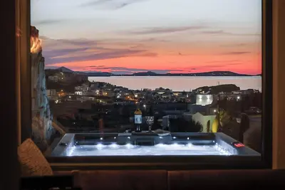 Image de Opuntia Suites Premium Villa with Outdoor Hot Tub