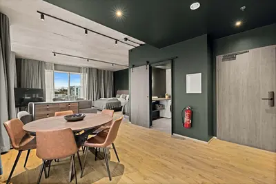 Image de Aurora Nooks -  Family Suite with  free parking